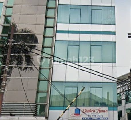 Ruko Lokasi Strategis di Jalan Buncit Raya Jakarta Selatan