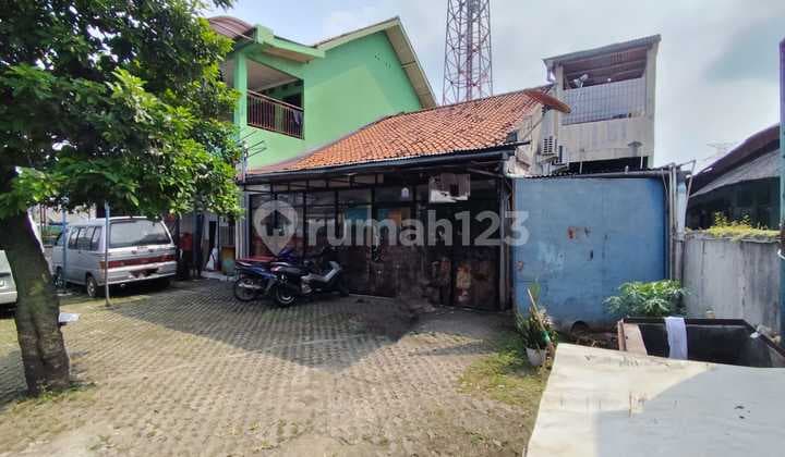 For Sale: Strategic Location Workshop at M Kahfi 1 Jagakarsa, South Jakarta