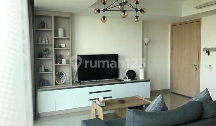 Hillcrest Apartment 3 Bedrooms Ready to Occupy Fully Furnished Lippo Karawaci