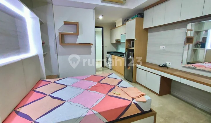 Jual Cepat Unit Bagus Apartemen Menteng Park Jual Cepat Unit Bagus Apartemen Menteng Park