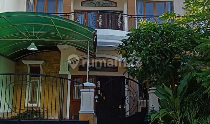 Disewakan Rumah Taman Mutiara Pakuwon City Surabaya Dekat Pakuwon City Mall Surabaya
