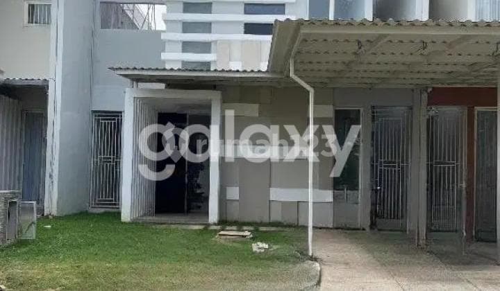 Rumah Long Beach Pakuwon City Surabaya Timur