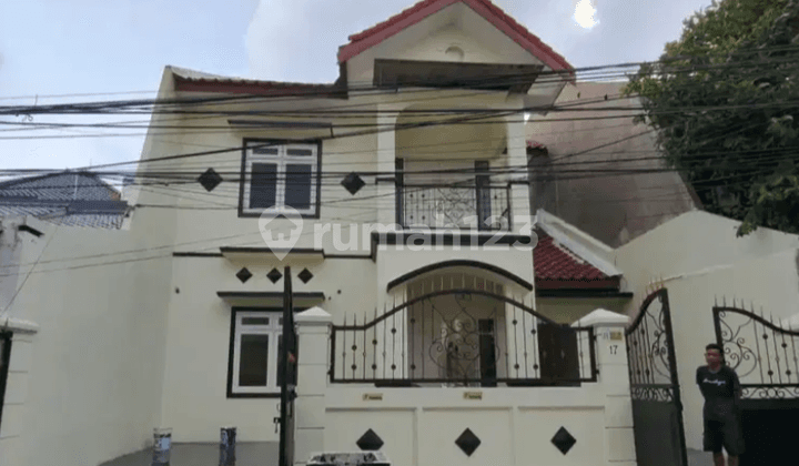 Rumah 2 LT Siap Huni Sutorejo Strategis Dekat Raya Mulyosari