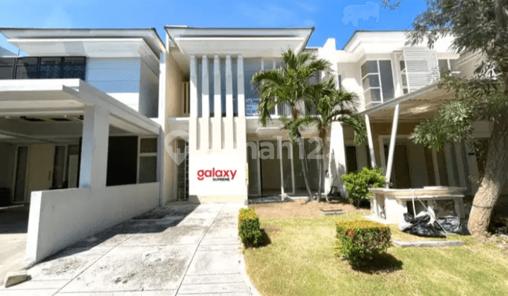 Rumah di Palm Beach Pakuwon City