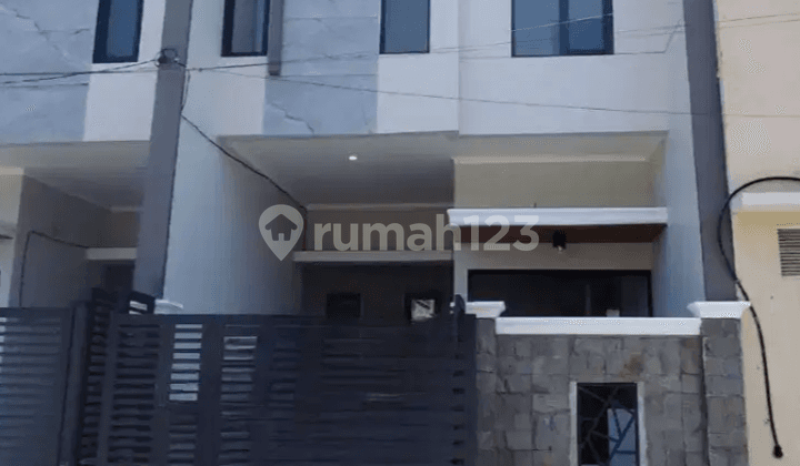 New House Mulyosari East Surabaya