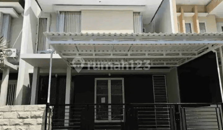San Diego Minimalist 2-Story Semi-Furnished House Pakuwon City