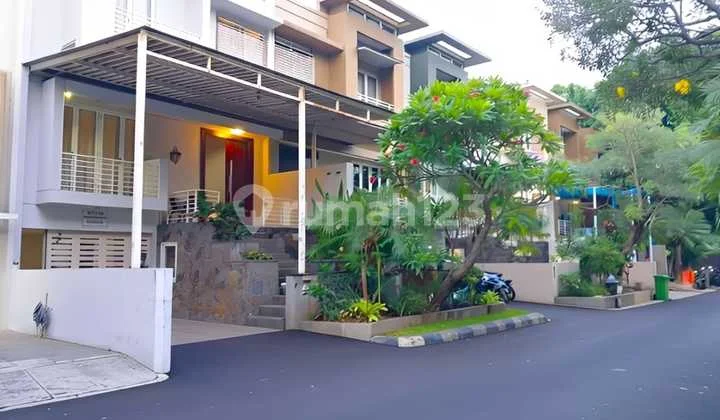 Disewakan Rumah Full Furnish - Siap Huni Lokasi Premium Dekat Kampus Unas - Sma Negri 28 Jatipadang Pasar Minggu Jak-Sel