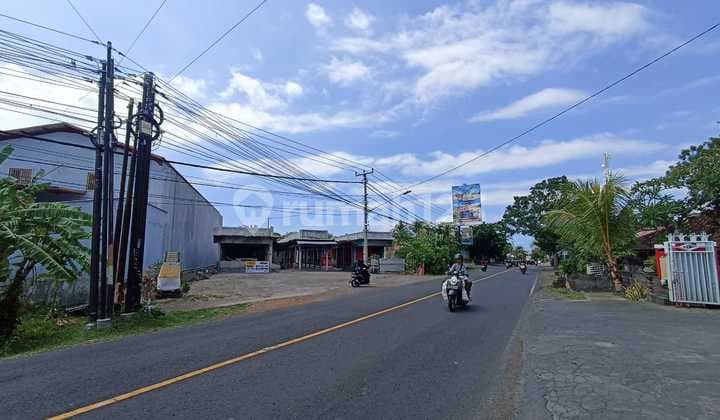 Pa88 Dijual Tanah dan Bangunan Pinggir Jalan Raya di Buleleng