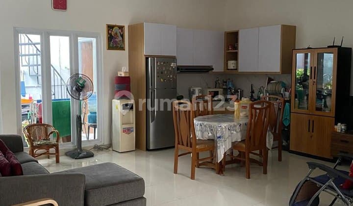 Rumah Super Nyaman Siap Huni di Taman Kopo Indah 3