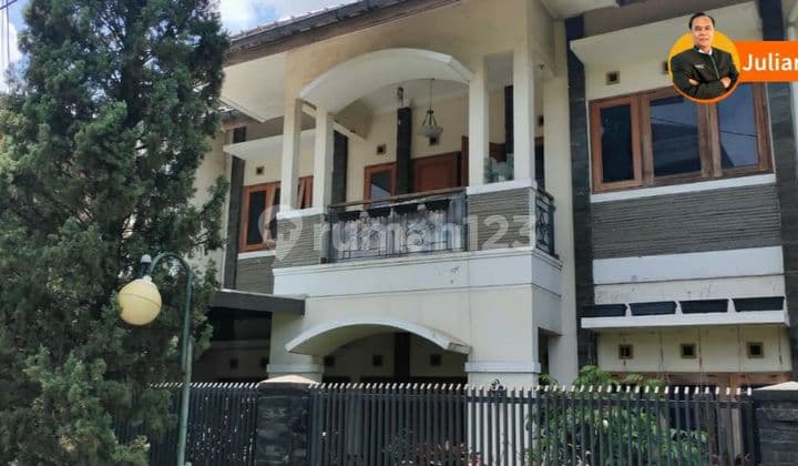 Comfortable Ready-to-Live House in Arcamanik, Bandung