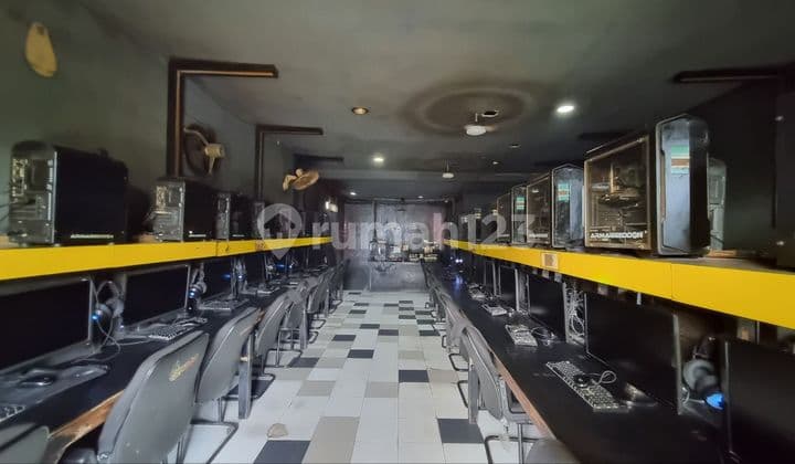 Ruko siap pakai lokasi strategis di Bandung