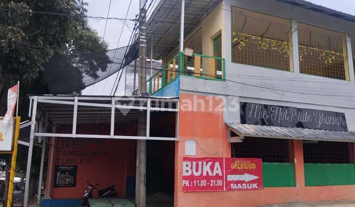 Disewakan (Hanya Lantai 2, Tangga Terpisah) Ruko di Kolonel Masturi