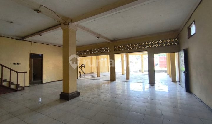 For Rent Warehouse suitable for Expeditions in Cimareme 2 Floors