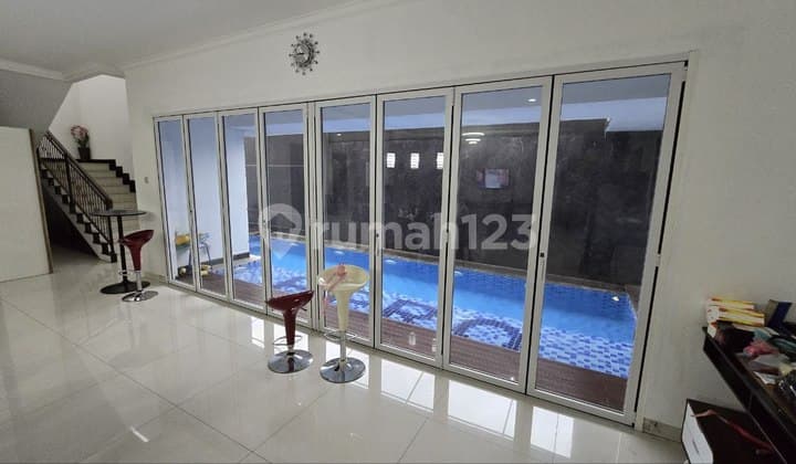 Luxury House For Sale on Jl Raya Lembang - Bandung