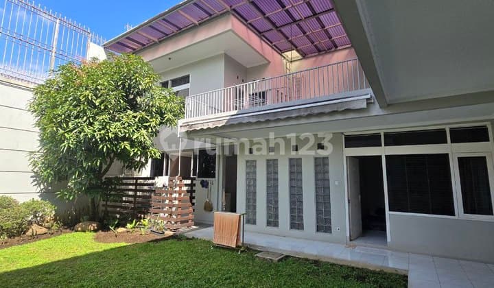 Dijual Rumah Mewah Di Mainroad Setiabudhi