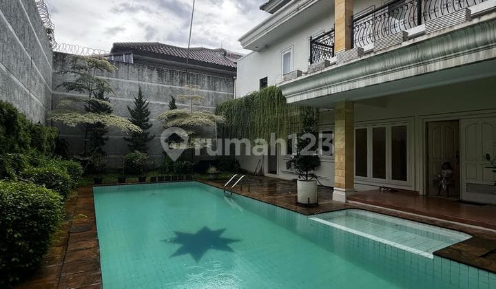 Disewakan Rumah Mewah Dalam Komplek Elit Pondok Indah