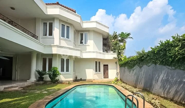 Disewakan Rumah Mewah Dikemang Siap Huni Semi Furnish