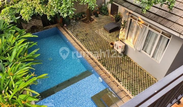Dijual rumah Furnish ada kolam renang di Citra Indah City Jonggol
