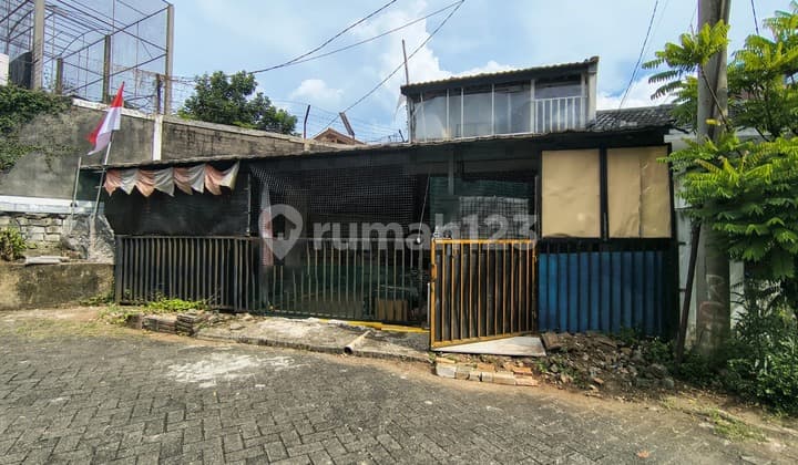 Rumah Hitung Tanah di Bintaro Sektor 4