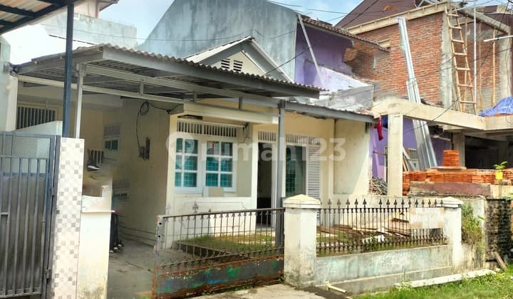 Rumah Perlu Renovasi Di Bintaro Sektor 2. Best Deal!