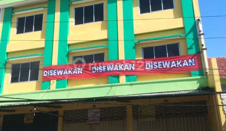 Disewakan ruko strategis cocok untuk usaha atau kantor Surabaya Pusat dekat PGS