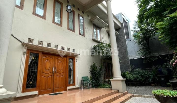 Rumah 2 Lantai Lokasi Strategis Jalan Birah Kebayoran Baru