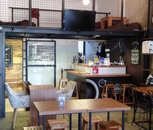 Ruko Strategis Cocok Untuk Dijadikan Cafe di BKR