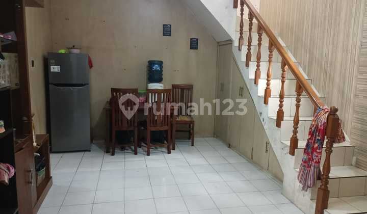 Rumah 2 Lantai Bisa Untuk Home Industri di Taman Kopo Indah 1