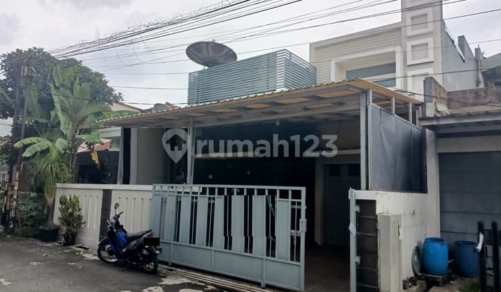 Rumah Siap Huni di Tengah Kota Bandung di Pasirluyu