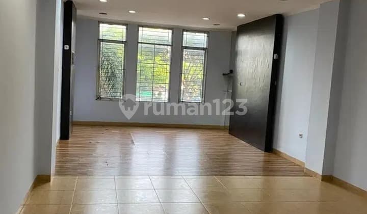 30. For Sale, Taman Palem Shop House, Ready to Occupy, Vacant Condition