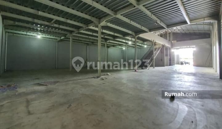 Gudang Kavling Dpr 800M2, 2 LT, Total 1400M2,Strategis, Siap Huni