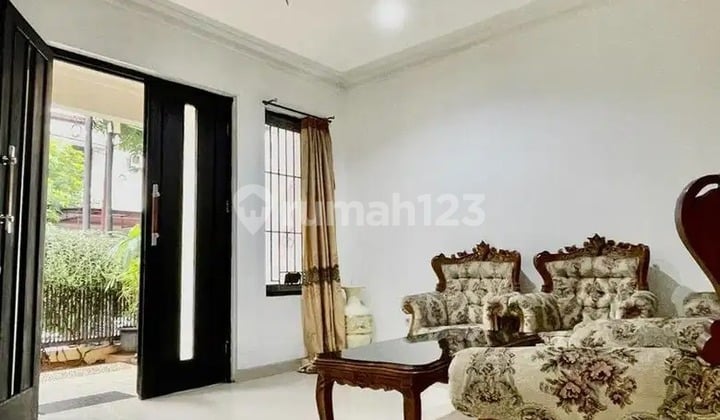 13. W Disewa Rumah, Kelapa Dua , Siap Huni