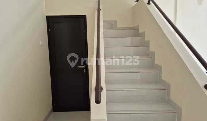 15. W Rumah Permata Buana, 8X18 Ready to Occupy, Strategic