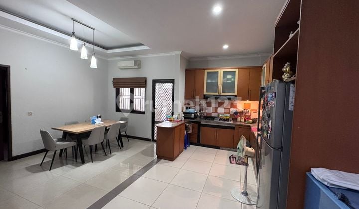 Rumah Muara Karang, 187M2, Strategis, Siap Huni