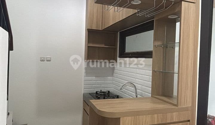 Di Jual Rumah Carpot 2 Lt Harga Rp 800 Jt'an Pisangan Baru Jaktim