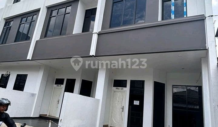 Di Jual Ruko Siaphuni Lokasi Strategis Area Komersil Kemayoran