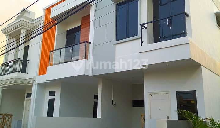 Rumah Mewah Premuim Cempaka Putih 2 Carpot 3 Menit Kampus Umj
