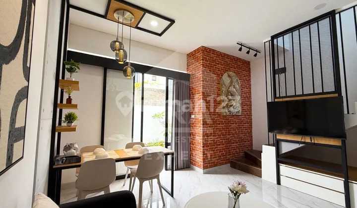 TERMURAH! Rumah di Perumahan Jakarta Timur, Lokasi Strategis Di Jalan Utama Selangkah Menuju Halte Busway dan MRT (Soon), Dekat ke AEON Mall Jakarta Garden City TERMURAH! Rumah di Perumahan Jakarta Timur, Lokasi Strategis Di Jalan Utama Selangkah Menuju Halte Busway dan MRT (Soon), Dekat ke AEON Mall Jakarta Garden City