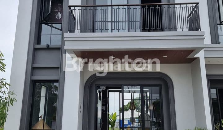 Minimalist 2-Story House West Surabaya 1Man
