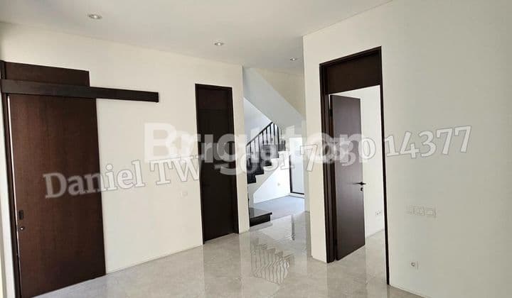 Sewa Murah Rumah Citraland District 9 Rumah 2 Lantai Surabaya Barat