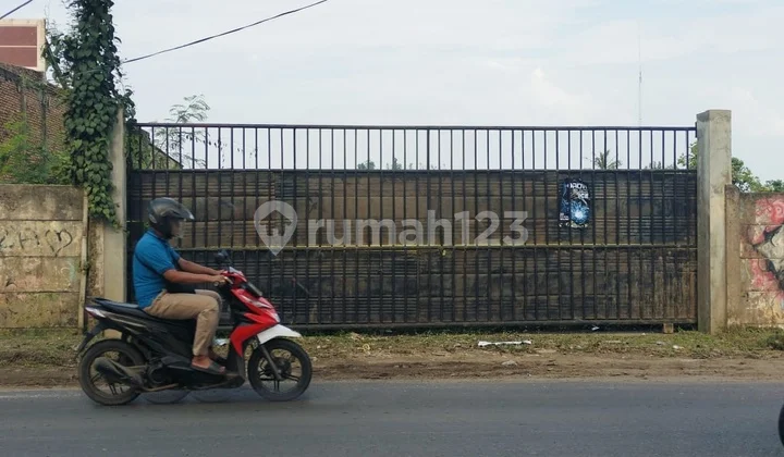 Kavling 2 Lots Sangat Cocok Diperuntukkan Poll Truck/Bus