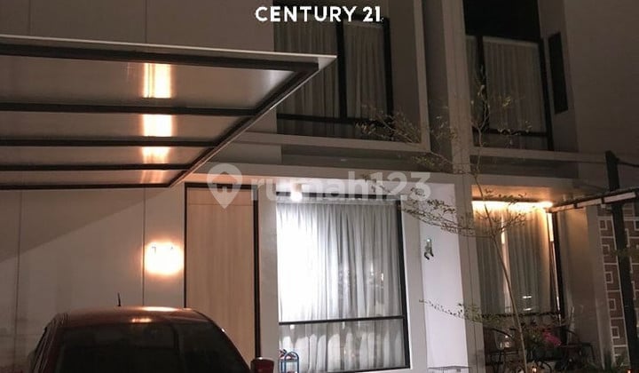 Rumah Bagus 2 Lantai di Cluster Waterfront Lippo Cikarang