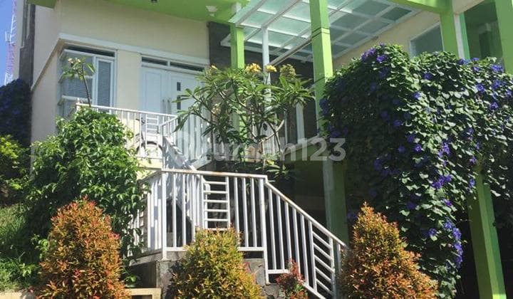 Cheap House Sale In Padasuka, Cluster, 24-hour Security.