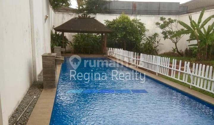 Regina Realty, House for Sale Suitable for Business in Antasari Area, South Jakarta