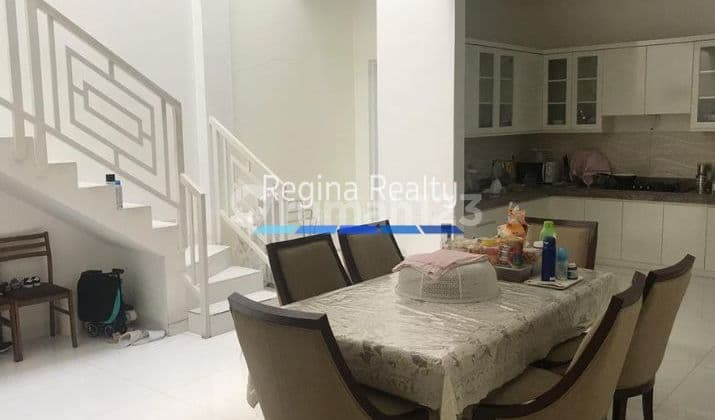Regina Realty Dijual Rumah Radio Dalam Jakarta Selatan
