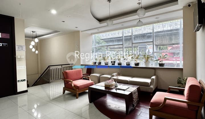 Regina Realty, Shop House for Sale in Kebayoran Baru, South Jakarta