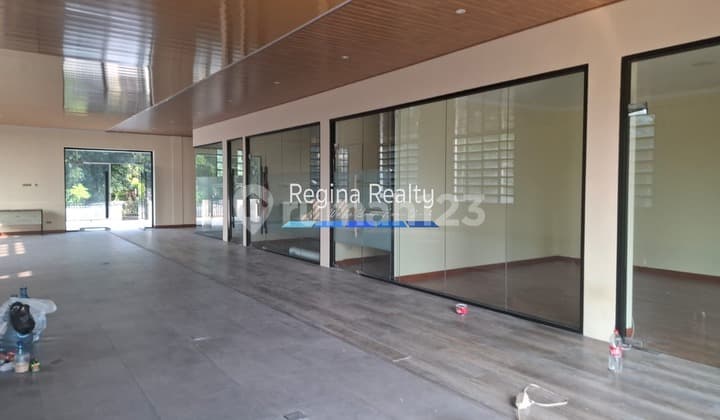 Regina Realty, Gedung disewakan Gandaria, Kebayoran Baru, Jakarta Selatan