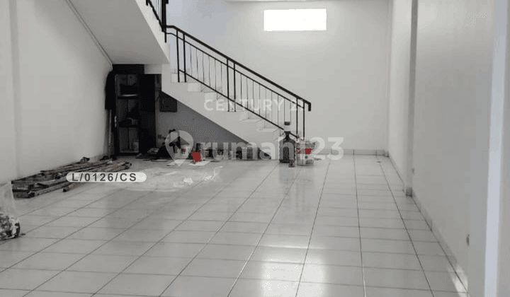 Ruko 3 Lantai Siap Pakai dan Strategis di Mekarwangi Bandung