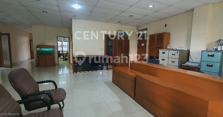 Rarely Are There Good Office Houses on Mainroad Supratman Bandung