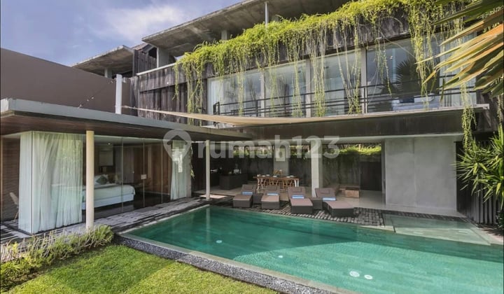 3 bedroom Freehold Villa 2 Mins Drive To Finns Beach Club